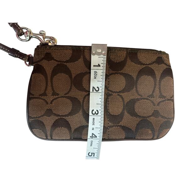 COACH Signature C Jacquard Small Wristlet Wallet Mahogany Brown - Picture 6 of 6